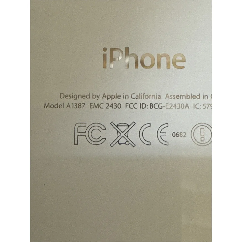 LOT OF 3 Apple iPhone 4s, 5c, iPod Touch | PASSCODE LOCKED | Auction Find | READ